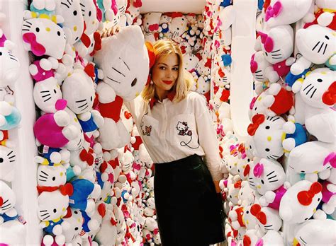 A Hello Kitty Cuddly Toy Pop Up Opens On South Bank This Month Londonist