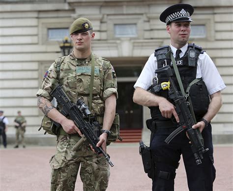 Uk Government Confirms Plan To Call Up Army Reservists In The Event Of