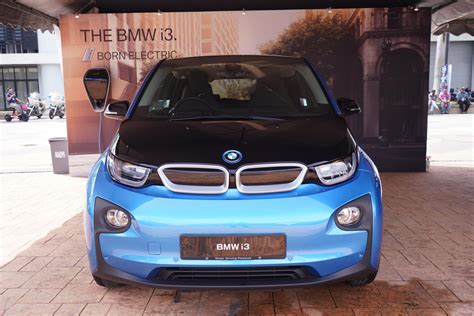 Here you will find annual car sales figures for malaysia. BMW Group Reports 41.7% Growth In Electric Vehicle Sales ...