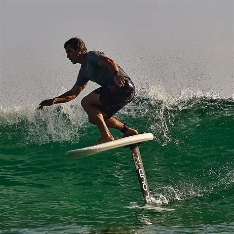 ¿qué Es El Foil Surf O Hydrofoil Guía Surfera