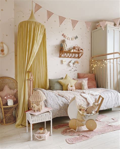 Girls Room With Pastel And Soft Yellow Tones Yellow Girls Room Girls