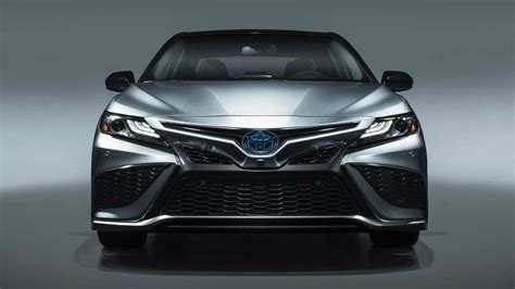 In response to a shrinking market for midsize sedans, the 2021 toyota camry tries harder — a lot harder. 2021 Toyota Camry XSE Hybrid - 5089180