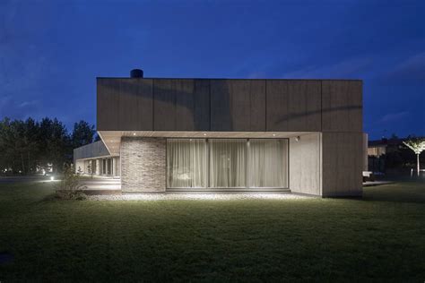 Gallery Of Residential Minimalist Concrete House Nebrau 8