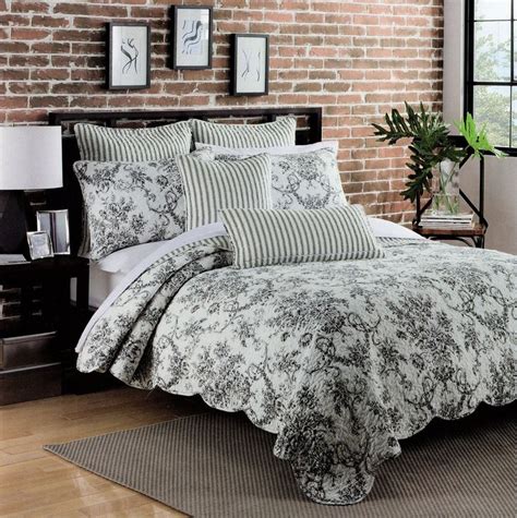 Choose from a unique selection of toile bedding, toile comforters, toile duvet covers, toile fabric and all the toile coordinating accessories. Waverly Toile Bedding Sets - Buethe.org | Toile bedding ...