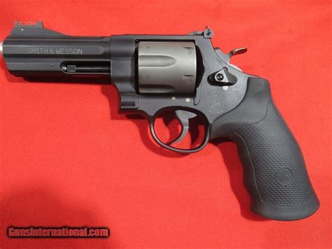Smith And Wesson Model 329pd Airlite 44magnum 4