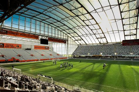 We look forward to welcoming visitors back to st. Newcastle United training session at Forsyth Barr Stadium ...