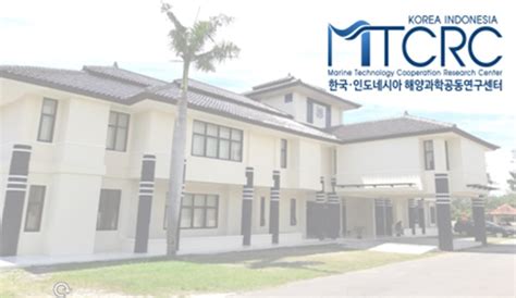 MTCRC Menyerahkan Hibah APD COVID Kepada Pengelola Kampus ITB Watubelah Cirebon FITB