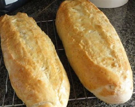Crusty Italian Bread Easy Inexpensive And Extremely Delicious