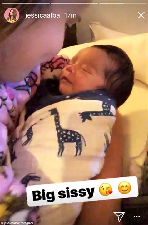 Jessica Alba Shares Video Of Daughter Kissing Her Brother Daily Mail