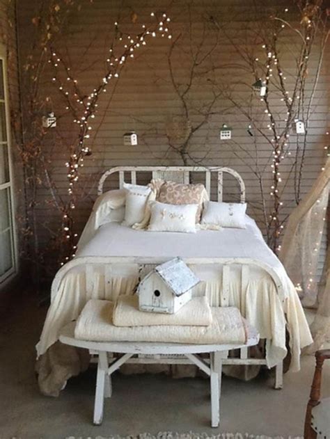 15 ways to use fairy lights in the bedroom