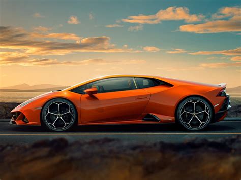 Kamu bisa mengundah atau download mp3 lagu minang terbaru dan terpopuler. 2020 Lamborghini Huracan Evo Review - autoevolution