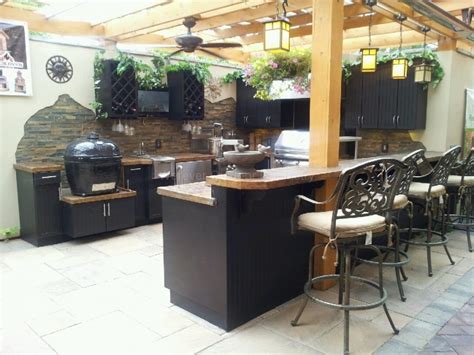 Here is some cabinet organization inspiration to get you started. Outdoor Kitchen Showcase Gallery - Outdoor Kitchen ...