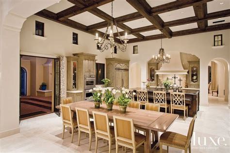 A Traditional Scottsdale Spanish Colonial With Stone Towers Luxe