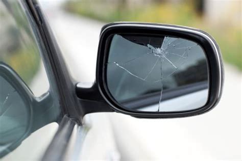 How To Replace A Broken Side View Mirror