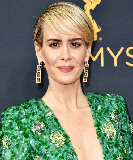 At The Emmys Last Night Sarah Paulson May Have Revealed The Best Public Speaking Trick For