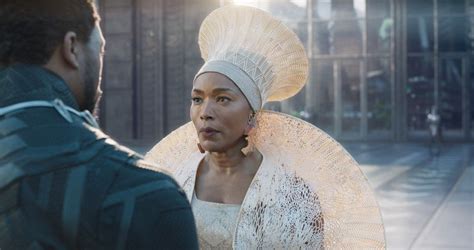 How The Costumes Of Black Panther Pulled From Reality To Elevate A