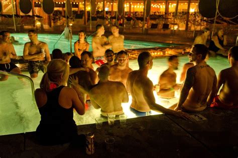 Ace Hotel And Swim Club Palm Springs Nightlife Review 10best Experts
