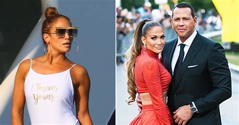 Jennifer Lopez Bops To Drakes Song Following Reunion With Alex Rodriguez