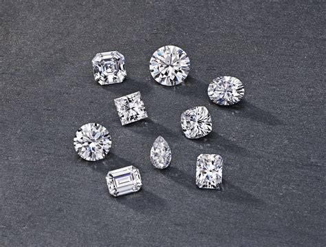 What Is Moissanite Learn About Moissanite Diamond History And How To Buy