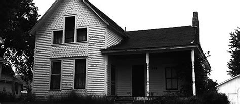Warning any places listed in the haunted places requires permission to visit or investigate. 10 Haunted Places You Can Actually Go Spend the Night In ...