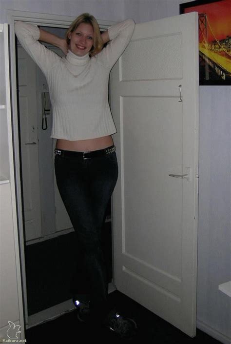 Alana 242 Meter Door Med By Frrameh On Deviantart Tall Women Tall