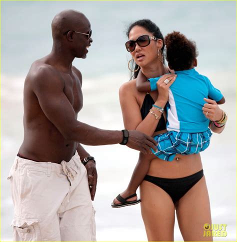 Kimora Lee Simmons St Bart S Bikini Photo Celebrity Babies Djimon Hounsou Kenzo