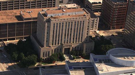 Oklahoma County Courthouse Reopens With Safety Guidelines