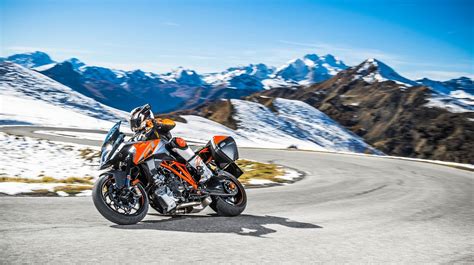 The ktm 1290 super duke r's trellis frame looks great but contributes to a bit of flex in bumpy corners. KTM 1290 SUPER DUKE GT specs - 2016, 2017, 2018, 2019 ...