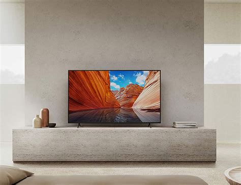 The 9 Best 43 Inch Tvs For Bedrooms Offices And Gaming Rooms In 2021 Spy