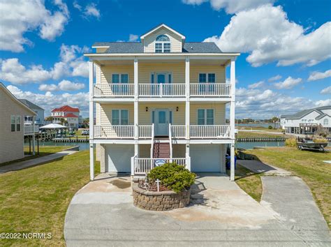 North Topsail Beach Onslow County Nc Lakefront Property Waterfront Property House For Sale