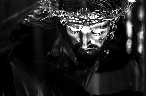 Black and white portrait of Jesus Christ - Committed to Teaching and ...