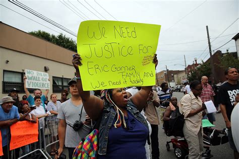 Eric Garner Death And Chokehold Case Nyc Grand Jury Votes Not To Indict