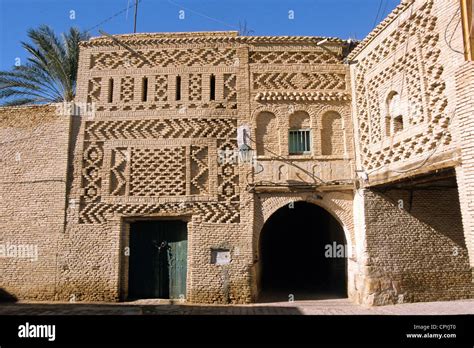 La Tunisie Le Gouvernorat De Tozeur Tozeur La Médina Les Briques