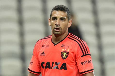 ® @newscolina planejando sua aposentadoria, diego souza concedeu uma entrevista ao esporte espetacular e. Fluminense prepara estratégia para investir em Diego Souza - Gazeta Esportiva
