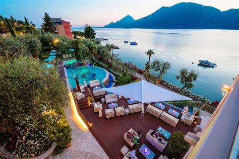 Top Luxury Hotels In Lake Garda Itsallbee Solo Travel