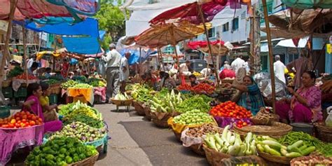 Perbedaan Pasar Tradisional Dan Pasar Modern Pahami Keunggulan Dan