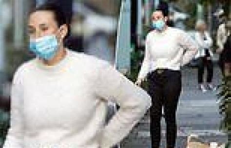 The Bachelors Stevie Grey Dons A Face Mask As She Goes For A Stroll