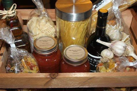 For foodies there's nothing better than getting food gifts. Creating A Homemade Gift Basket, Celebrate Christmas With ...