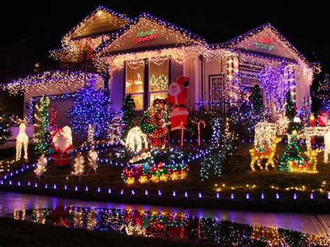 33 Dazzling Ideas Winter Decorating Christmas Lights