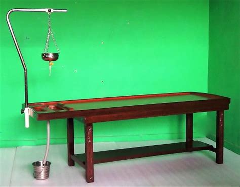 Massage Cum Shirodhara Table Imi 2248 At Rs 39500 Massage Tables In