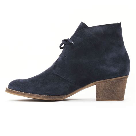 Check spelling or type a new query. Scarlatine 3290 Marine | bottine à lacets bleu marine ...