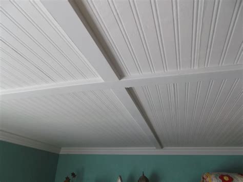 Our ceiling was just a bit too long for just a plain beadboard ceiling, and we didn't want to have any seams between pieces, so i came up with the idea of doing a thick frame, to compensate for the extra space, that the beadboard couldn't reach. House of Frost: The Basement Ceiling