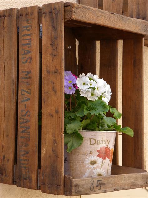 Simple Science: How to Make a Volcano with Kids