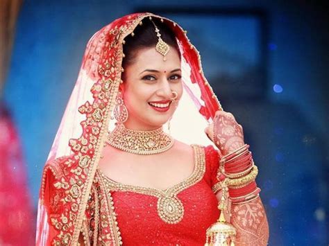 Colourful Happy And Royal Divyanka Tripathi Vivek Dahiya Wedding Pics Tv Photos