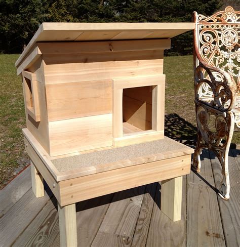 Our double decker outdoor wooden cat house is perfect solution for multiple cat owners and can comfortably house 2 to 4 cats, depending on their size. Outdoor Cat House Shelter from Touchstone Pet