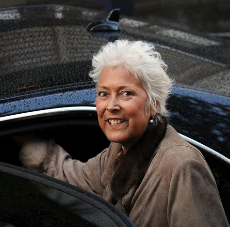 Lynda Bellingham Reveals She Has Just Weeks To Live After Cancer Battle Irish Mirror Online