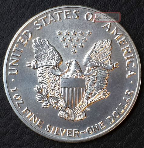 1 1990 Uncirculated American Eagle Silver Dollar No Toning