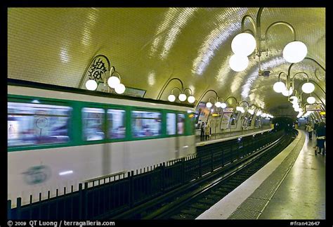 Picturephoto Subway Train And Station Paris France