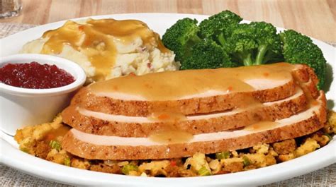 Turkey And Dressing Dinner Returns To Dennys For 2021 Holiday Season