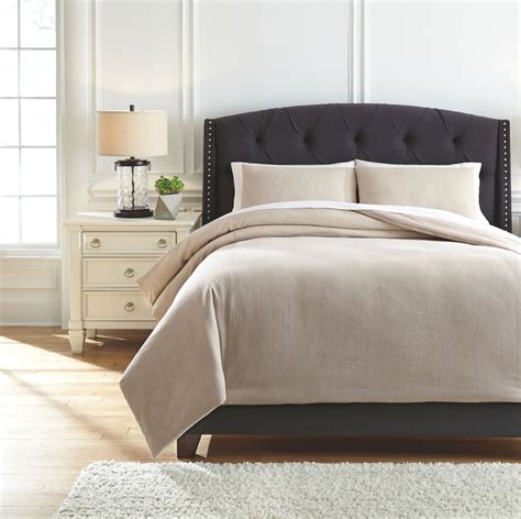 Mayda Beige King Comforter Set Ez Furniture Sales And Leasing